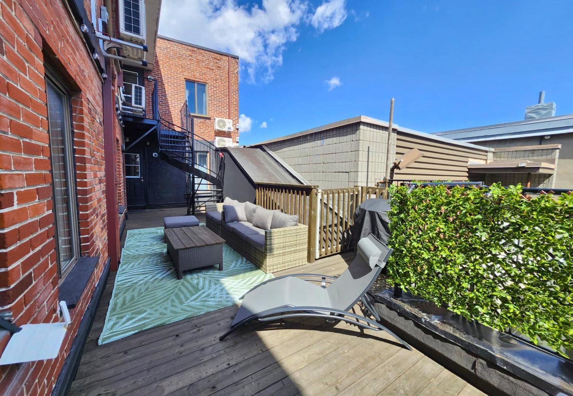 Aparthotel Liv Mtl Soho Montréal Exterior foto