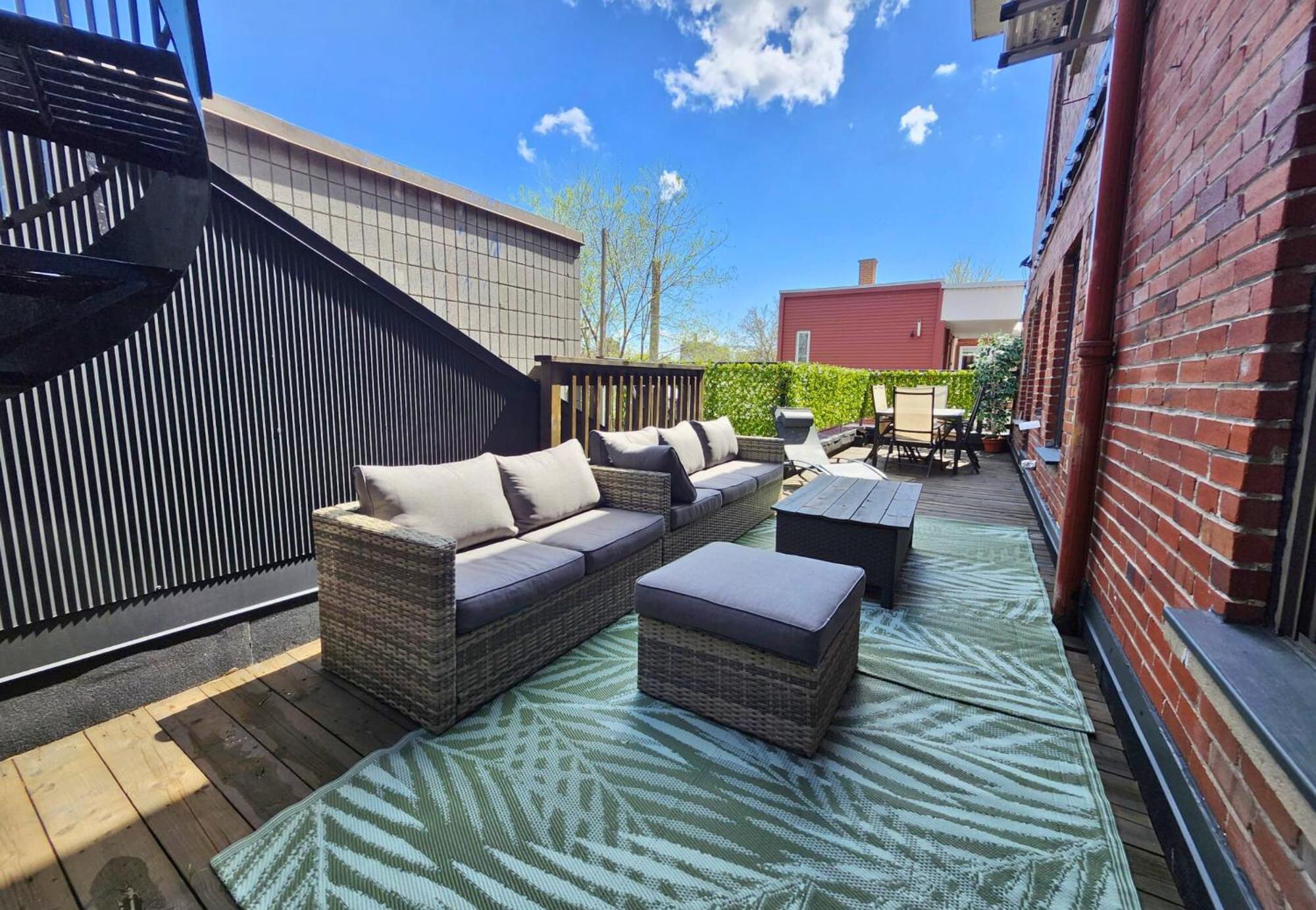 Aparthotel Liv Mtl Soho Montréal Exterior foto